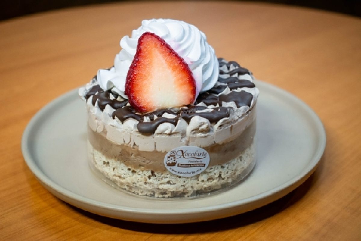 pavlova_chocolate02